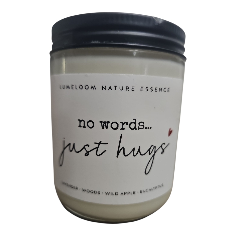 New Lumeloom Scented Candle‎ - White, Lavender,woods,wild apple,eucalyptus 9 oz.